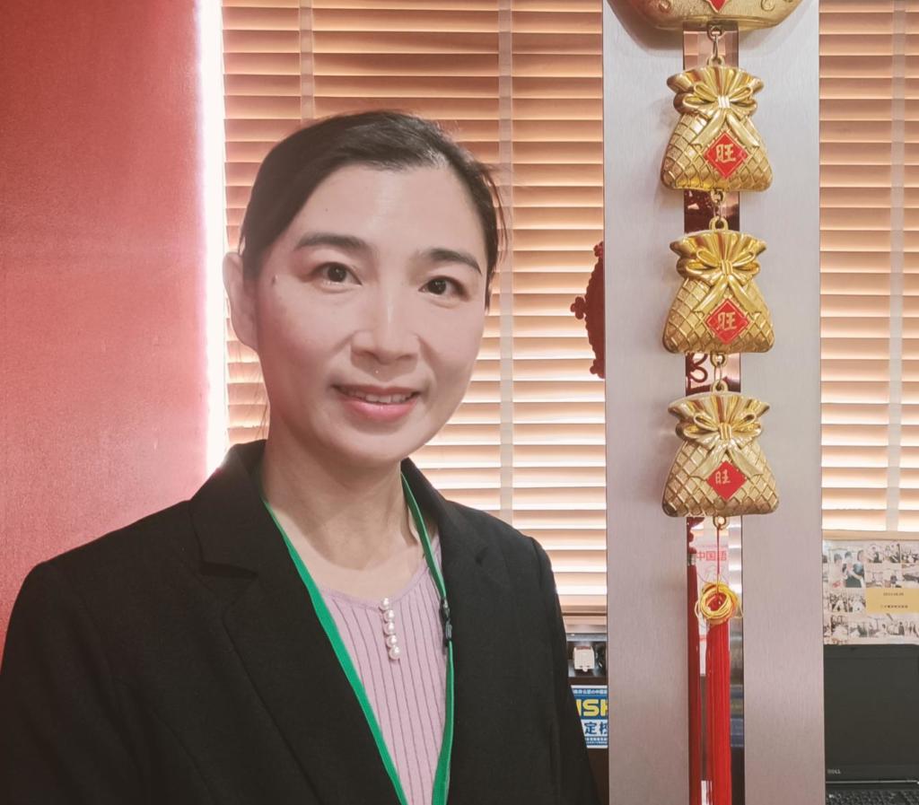 <?php echo $data['title']['rendered']; ?>